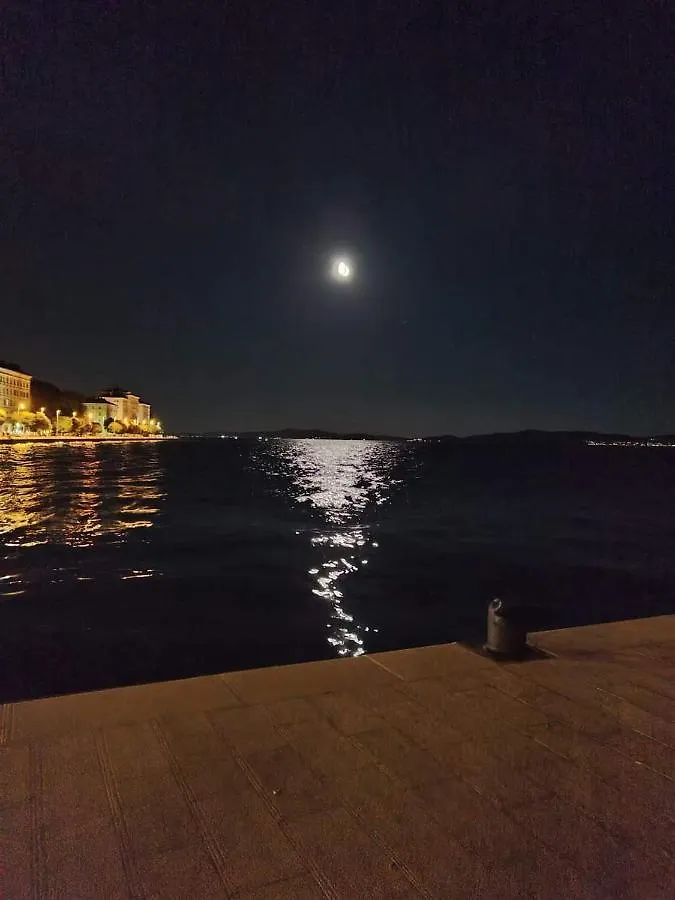 Townhouse Sea View Villa Zadar 0*,